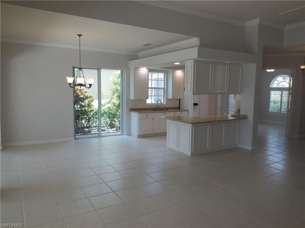 5299 Hawkesbury WAY-7