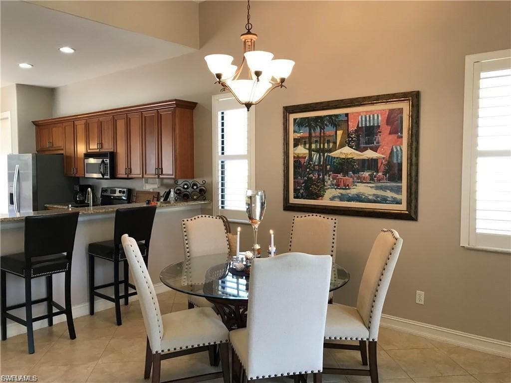 8314 Provencia CT-6