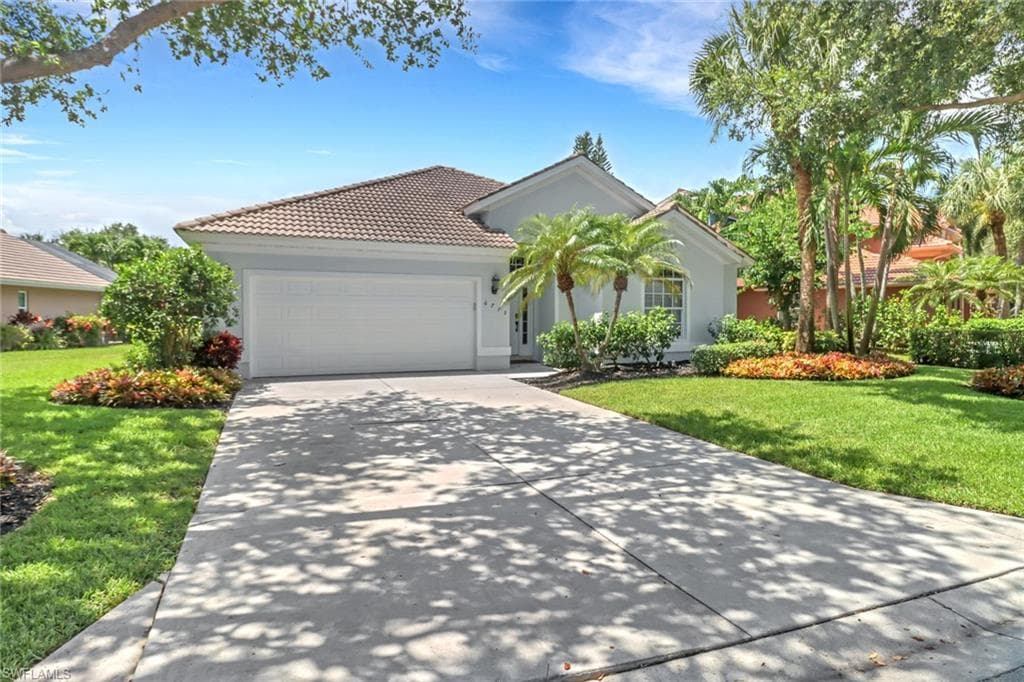 6773 Southern Oak CT-2