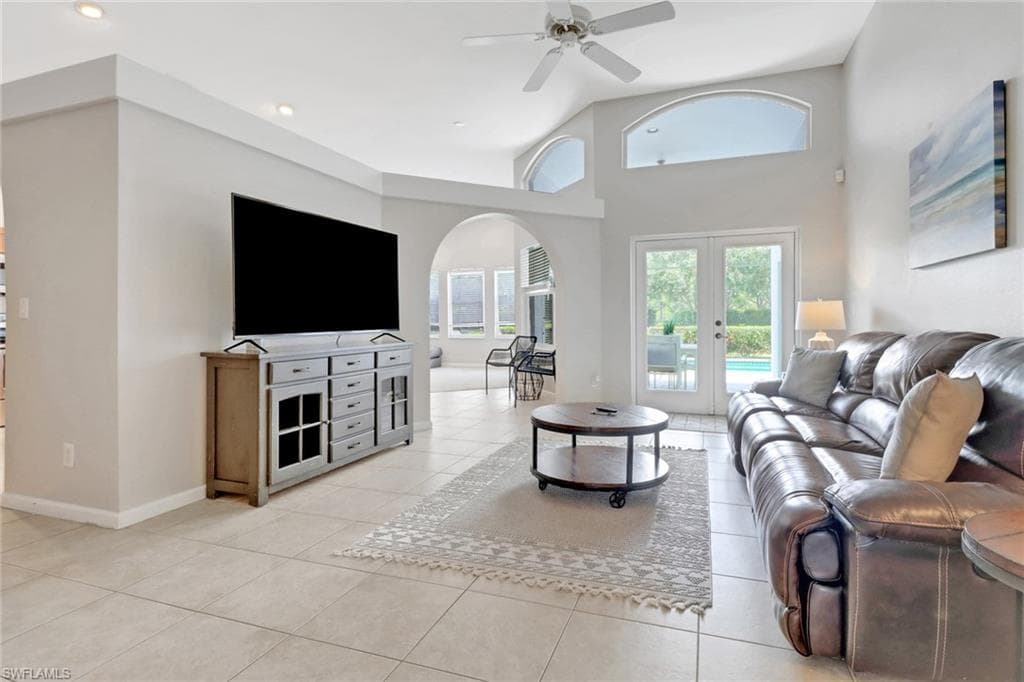 6773 Southern Oak CT-7