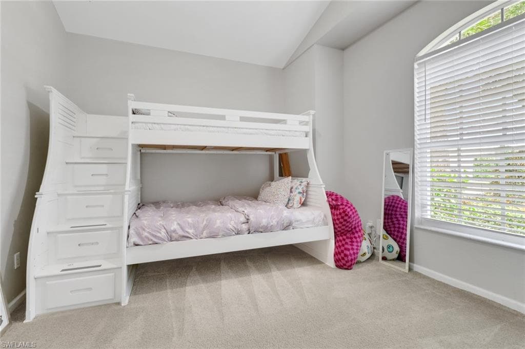 6773 Southern Oak CT-25