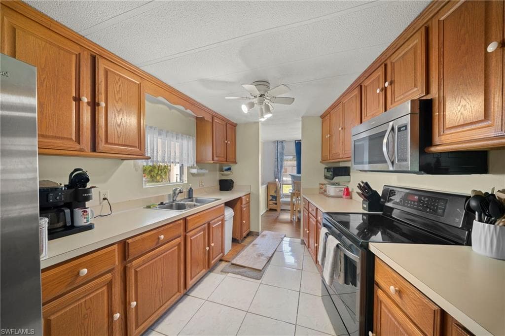 11170 Ballweg LN-10