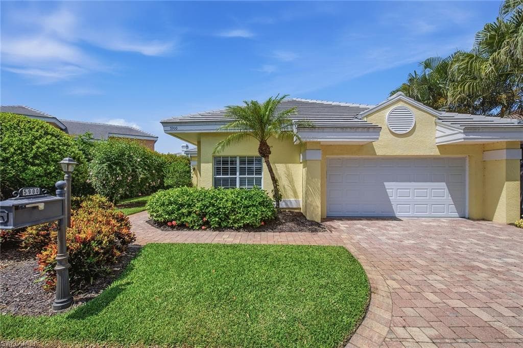 5900 Fountain DR-2