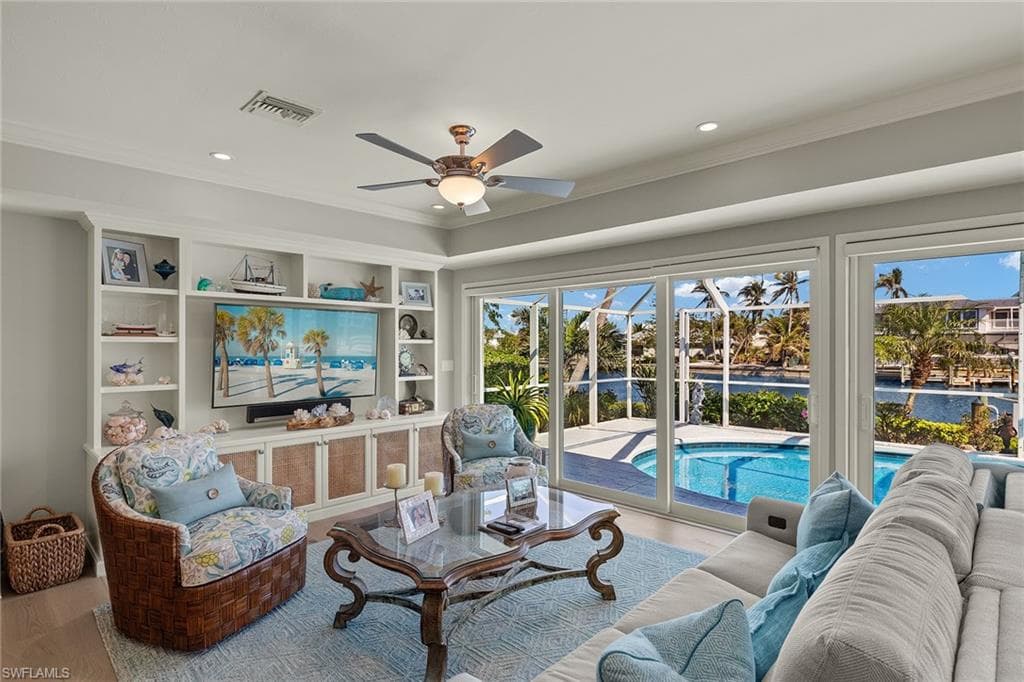 1674 Sabal Palm DR-7