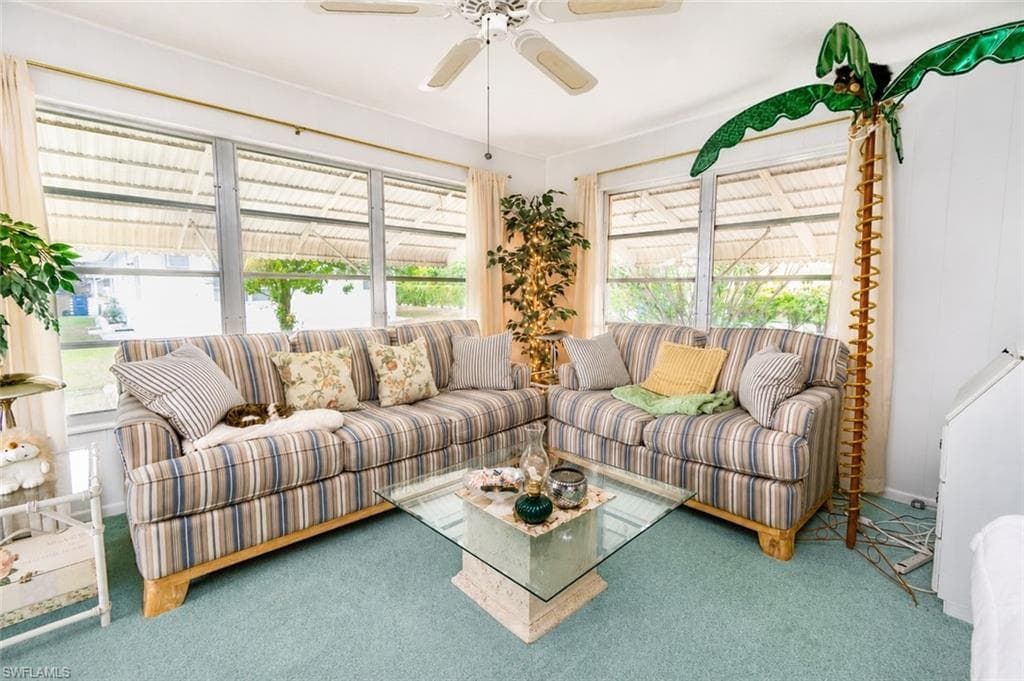 2214 Gladiola DR-6