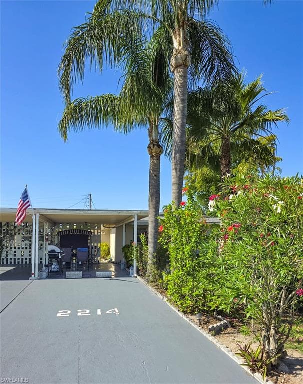 2214 Gladiola DR-3