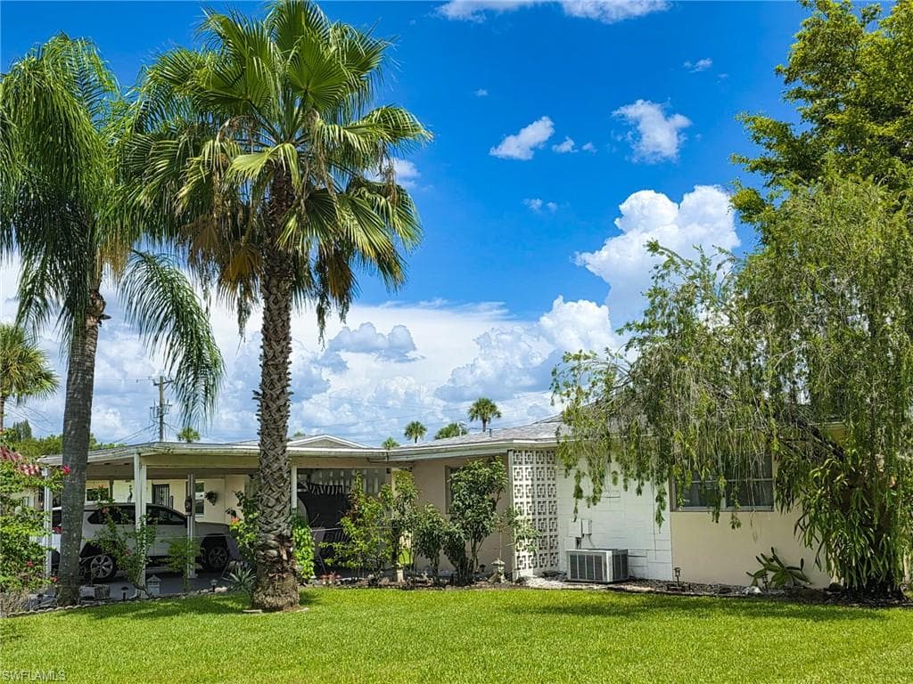 2214 Gladiola DR-1
