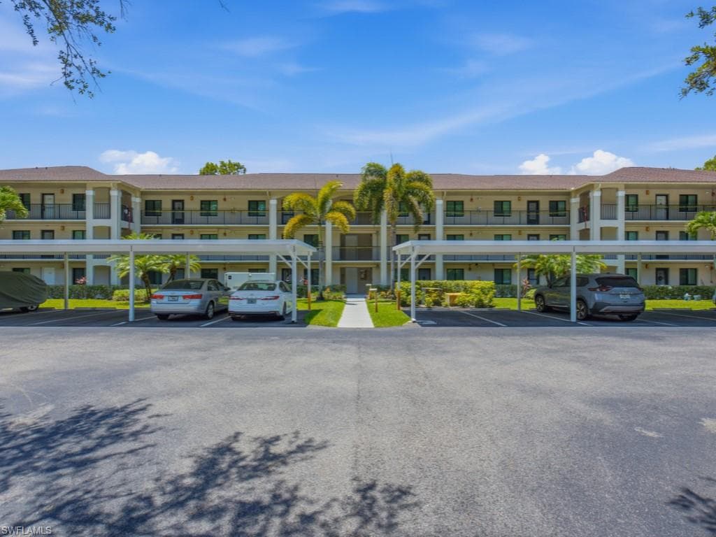 5784 Deauville CIR B204-2