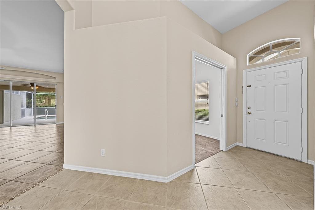 8471 Ibis Cove CIR M677-5