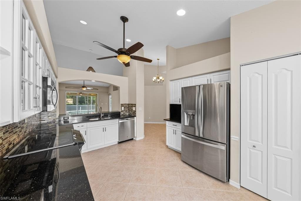 8471 Ibis Cove CIR M677-9