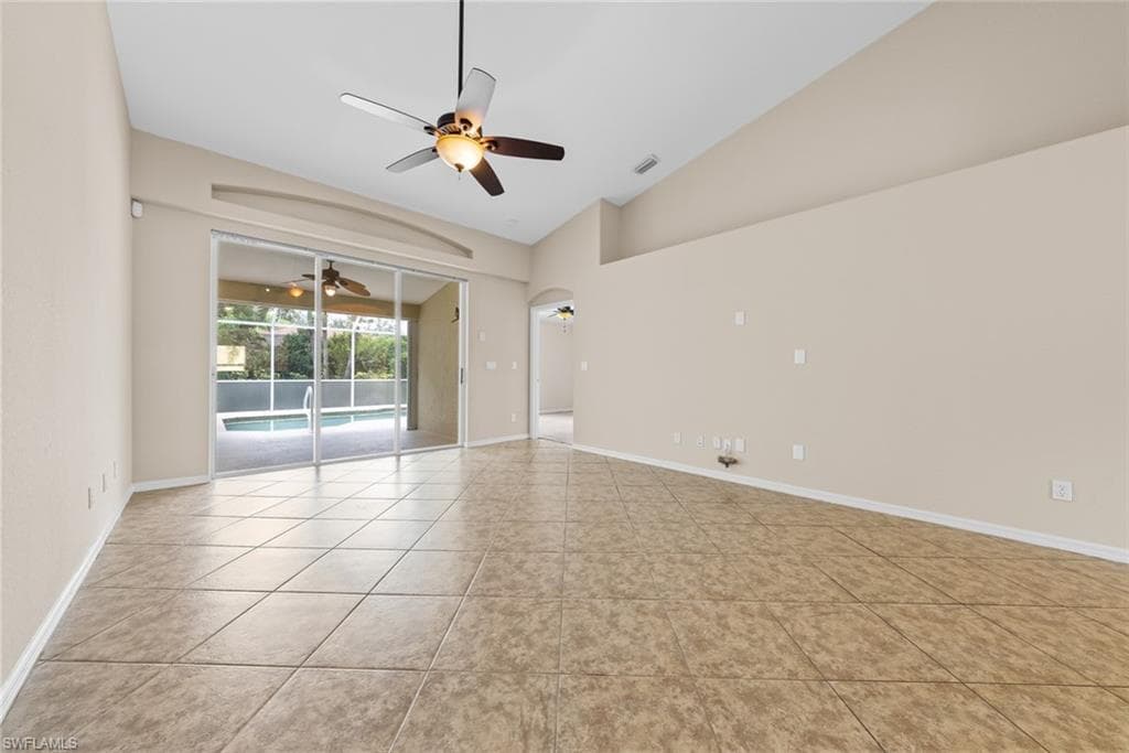 8471 Ibis Cove CIR M677-14