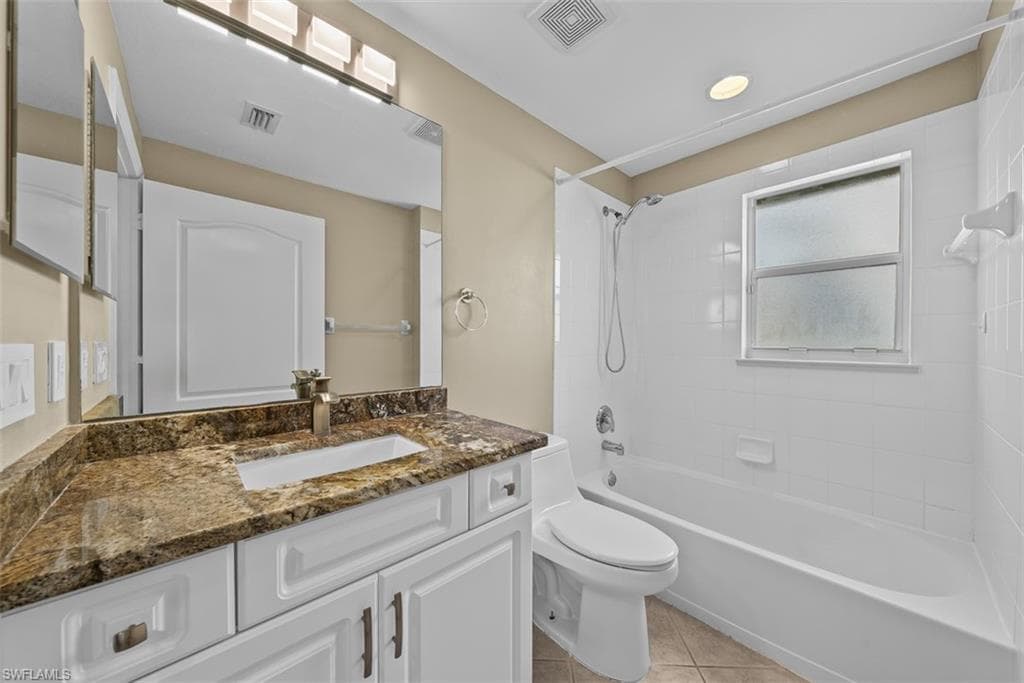 8471 Ibis Cove CIR M677-21