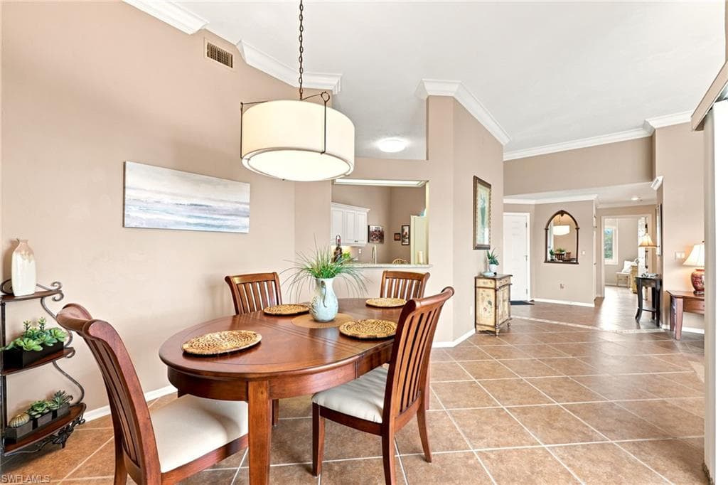 2671 Citrus Lake DR E306-11