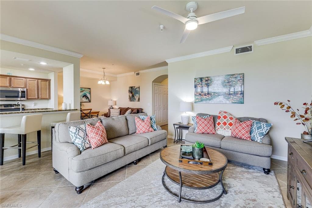 17951 Bonita National BLVD 422-10