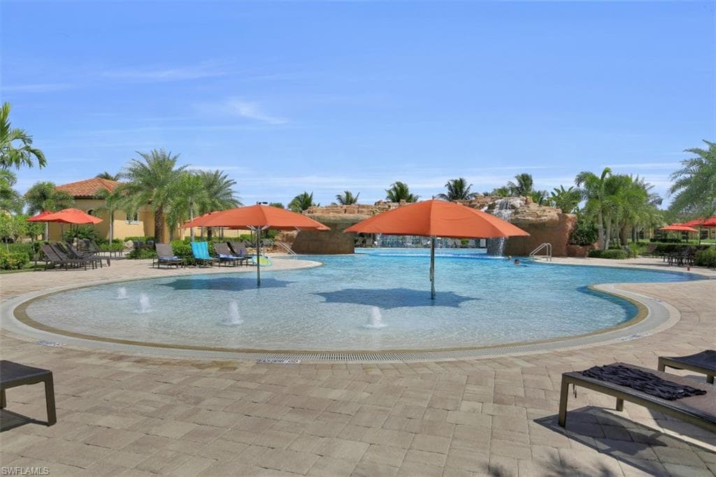 17951 Bonita National BLVD 422-35