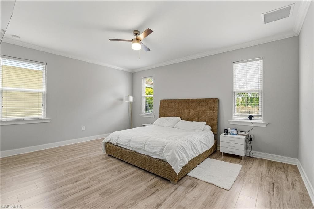 3861 King Williams ST-23