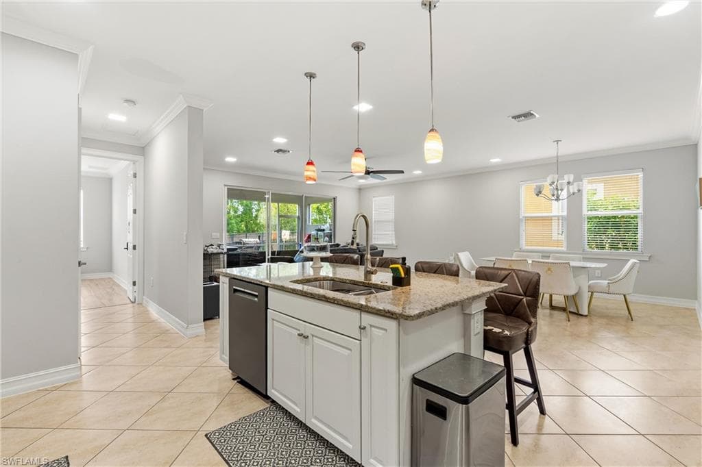 3861 King Williams ST-8