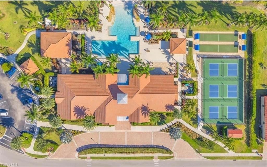 1427 Oceania DR S-20