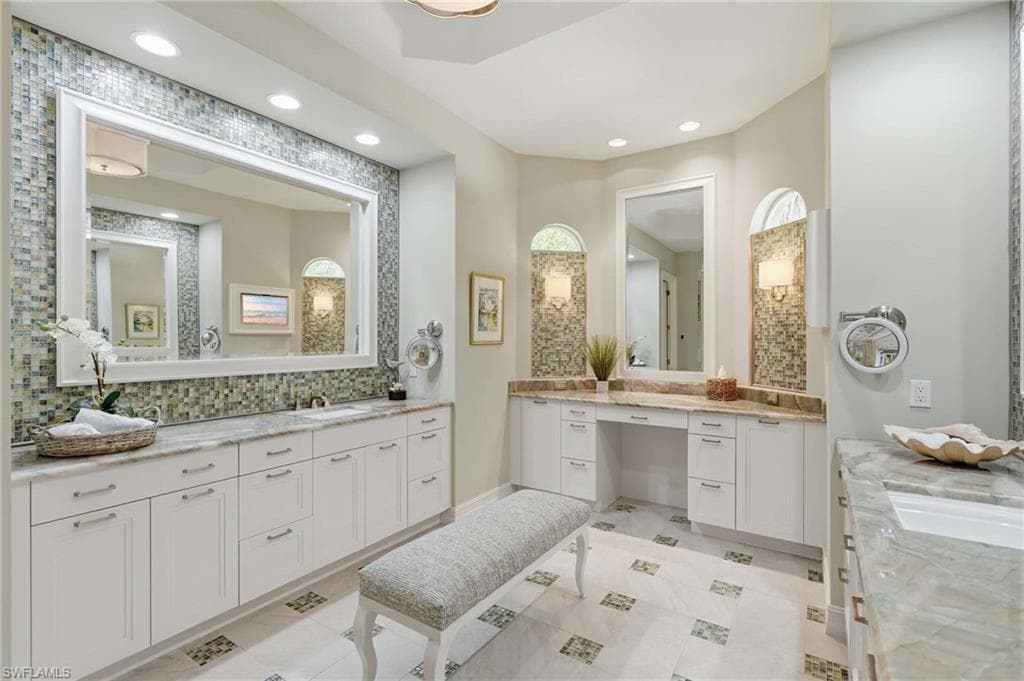 12303 Colliers Reserve DR-18