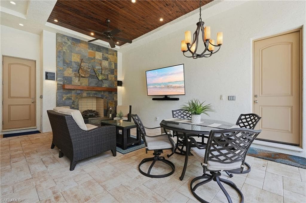 12303 Colliers Reserve DR-39