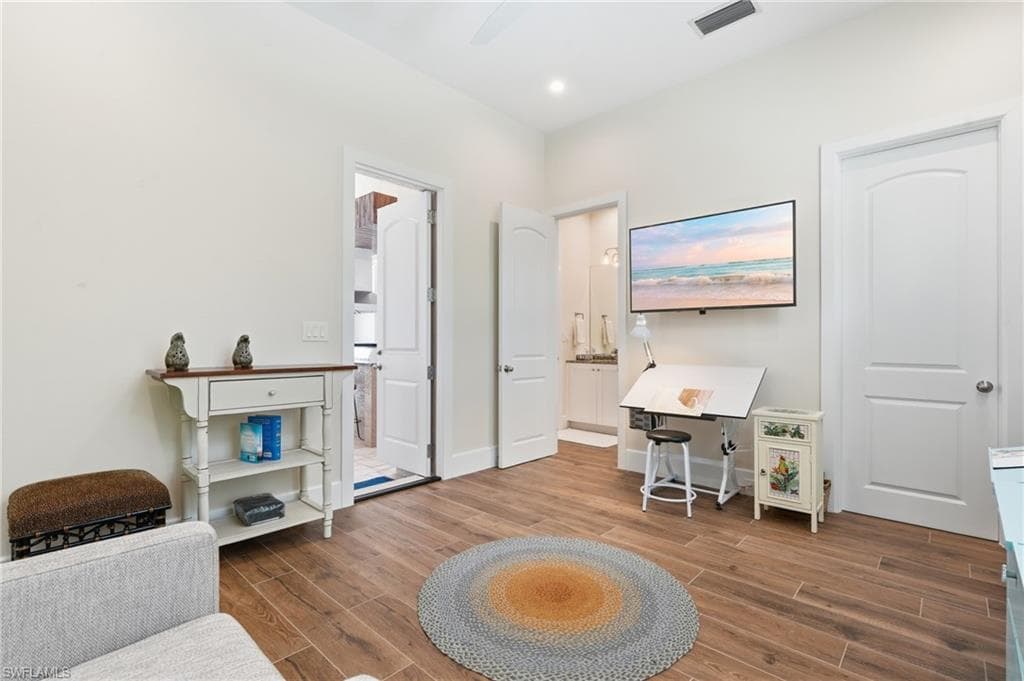 12303 Colliers Reserve DR-29