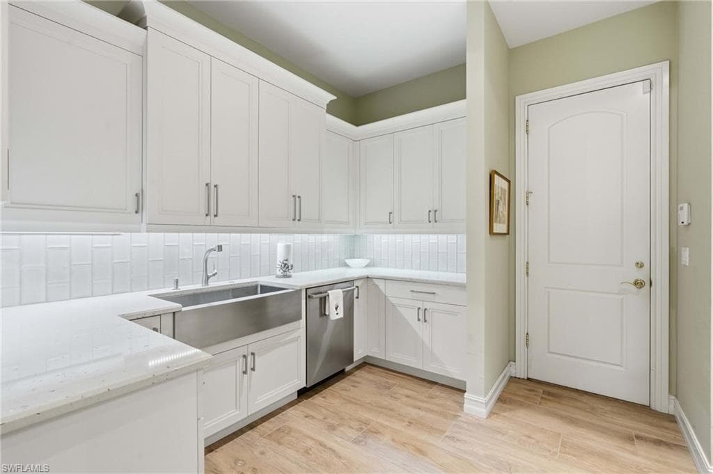 12303 Colliers Reserve DR-8