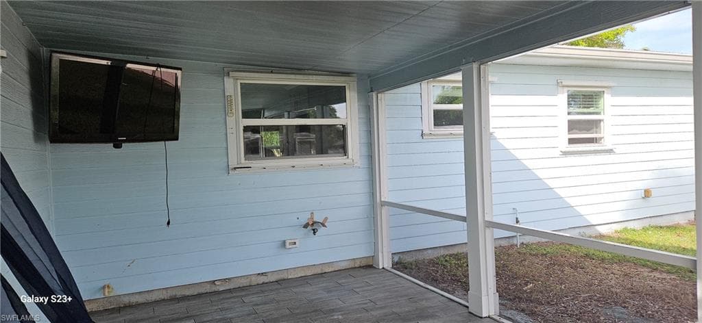 1626 Grace AVE-18