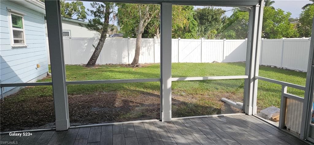 1626 Grace AVE-15