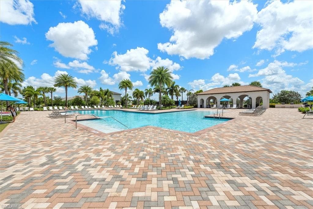 4881 Iron Horse WAY-34