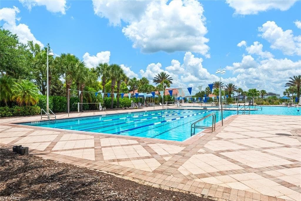 4881 Iron Horse WAY-33