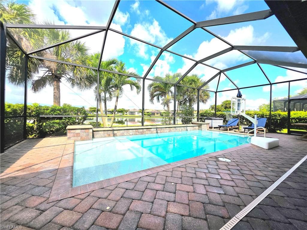 11624 Onyx CIR-33