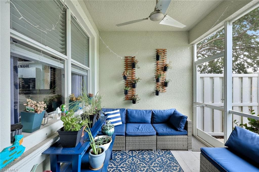 1430 Mariposa CIR 102-23