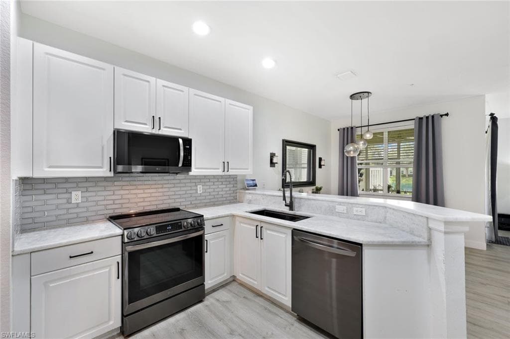 1430 Mariposa CIR 102-1