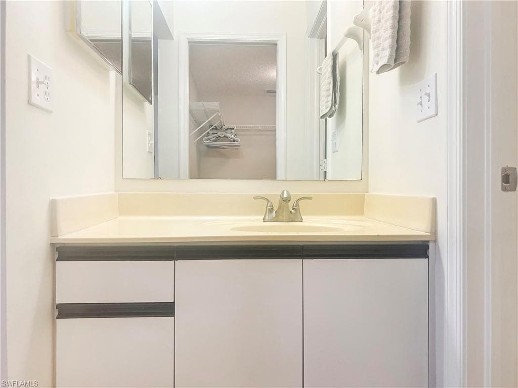 5936 Cranbrook WAY B102-19