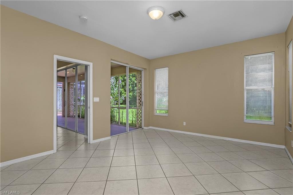 11082 LAKELAND CIR-19