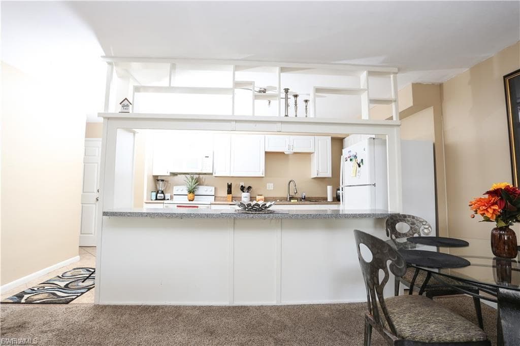 4901 Victoria DR 204-9