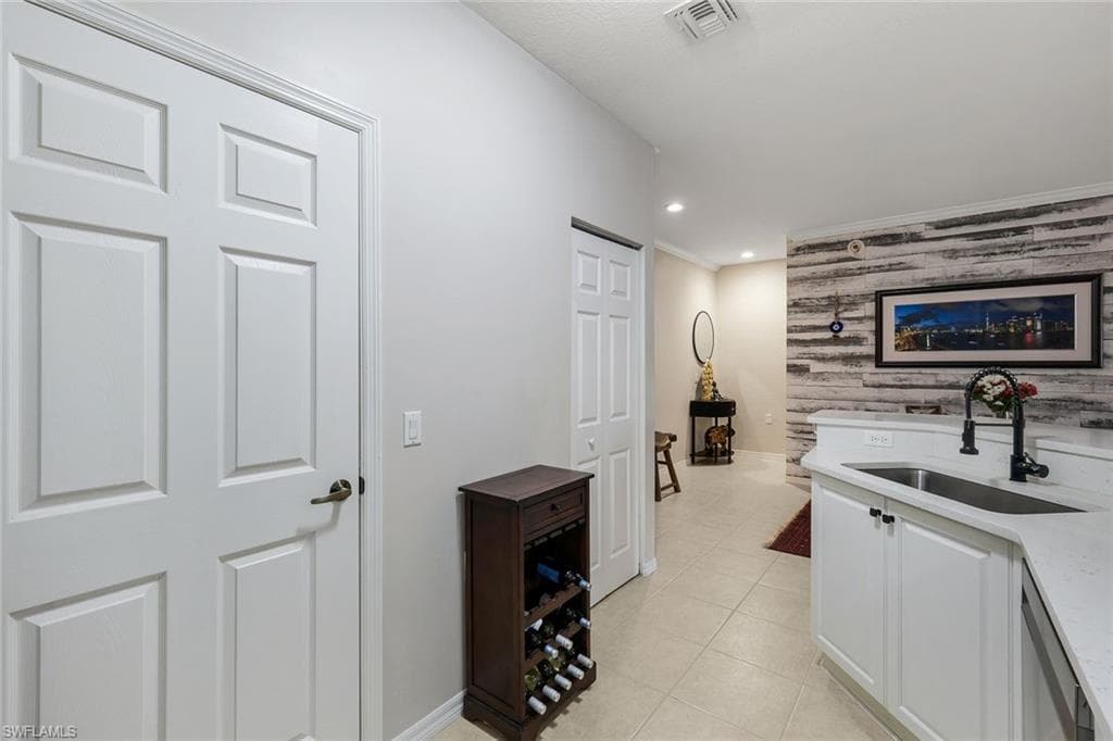 1795 Concordia Lake CIR 2508-13
