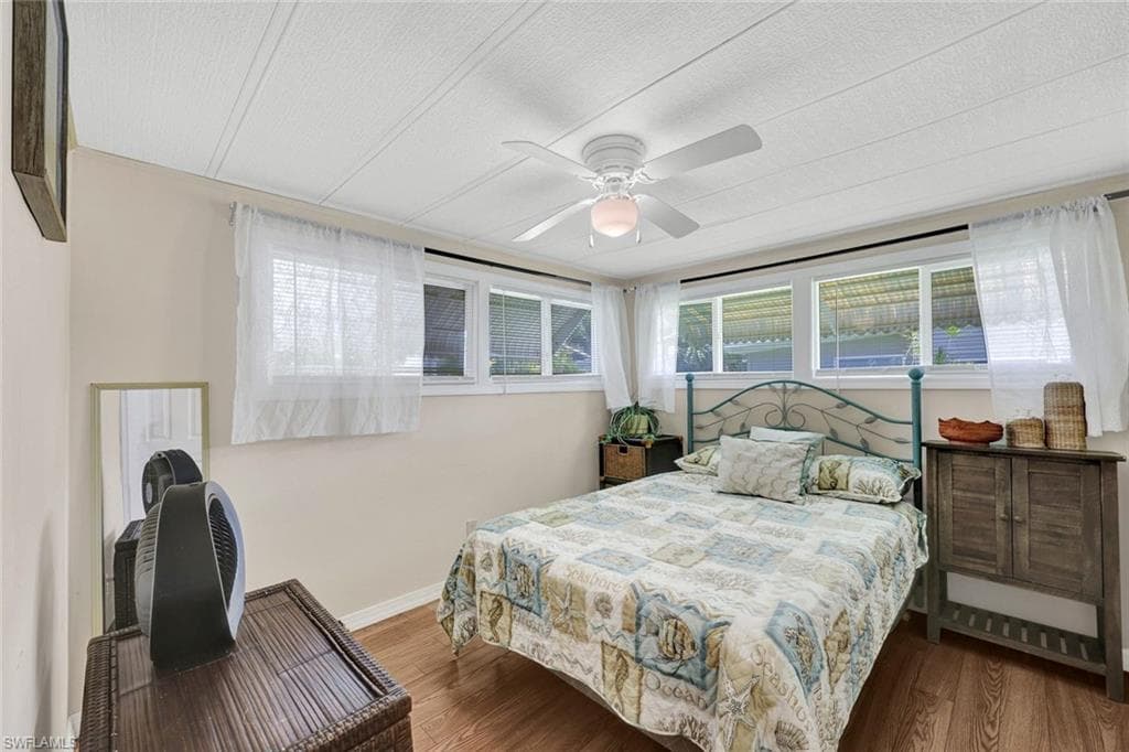 522 Menton LN-15