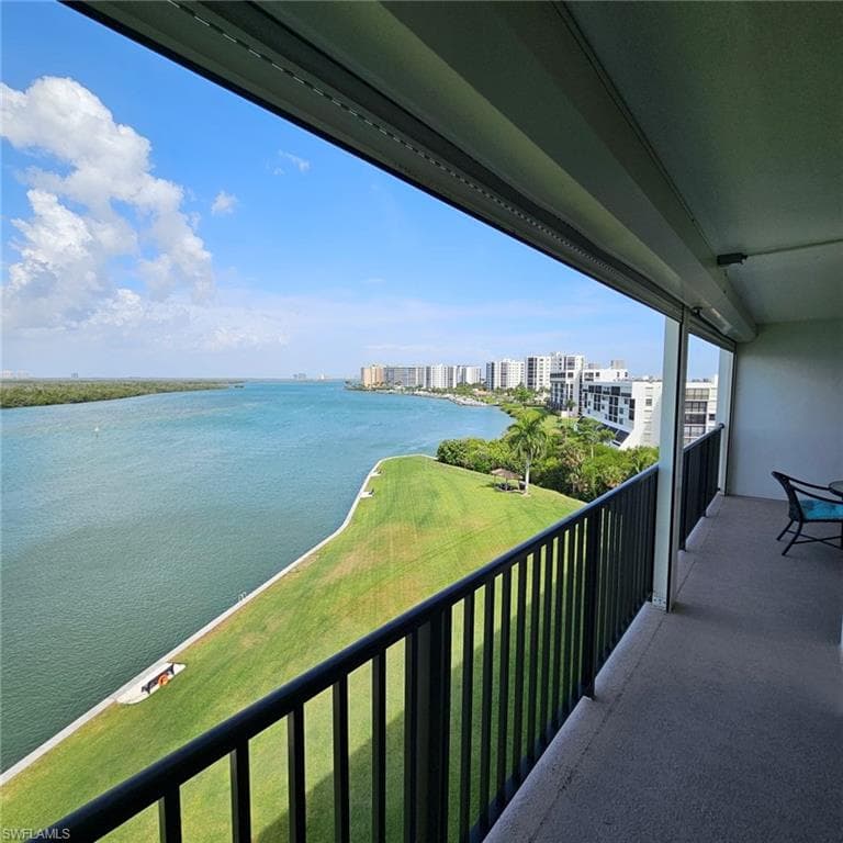 4253 Bay Beach LN C6-3