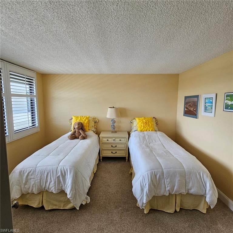 4253 Bay Beach LN C6-20