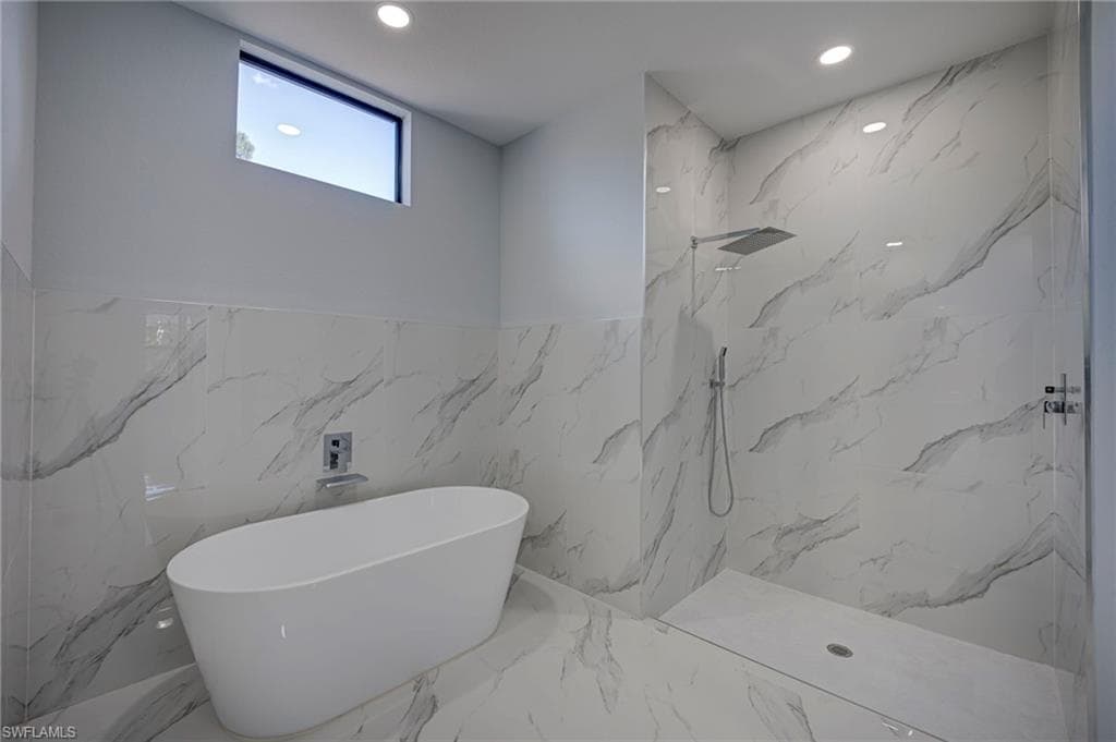 872 Spaulding ST E-19