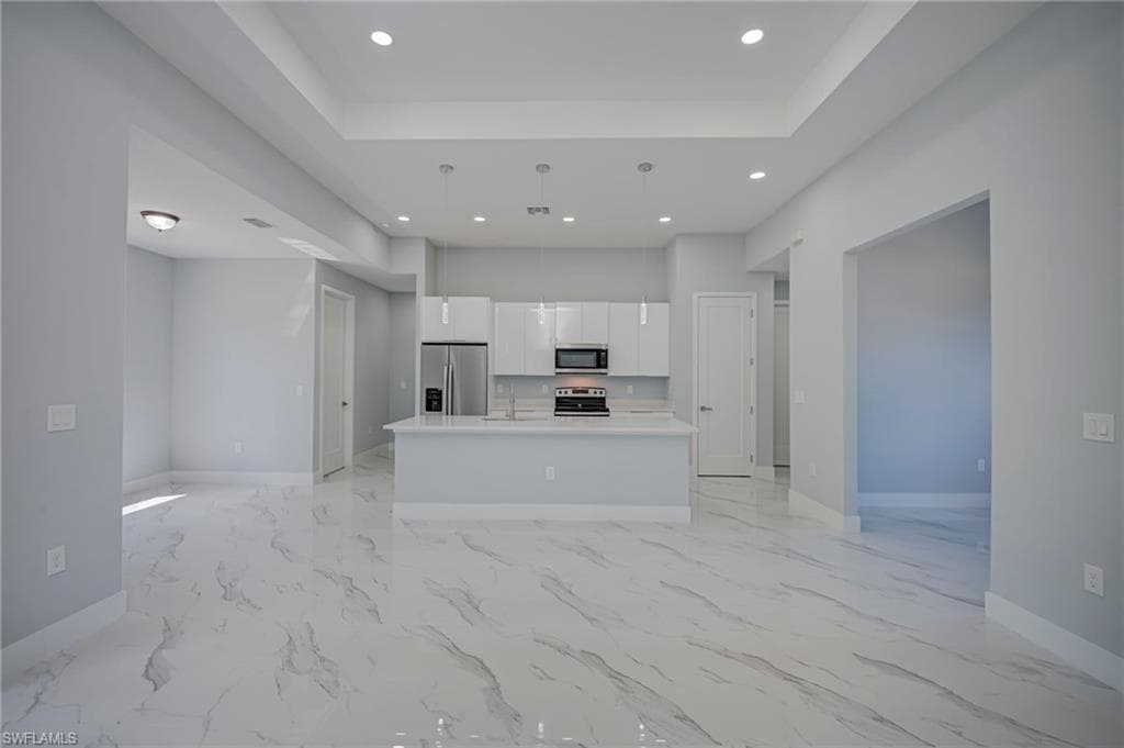 872 Spaulding ST E-4
