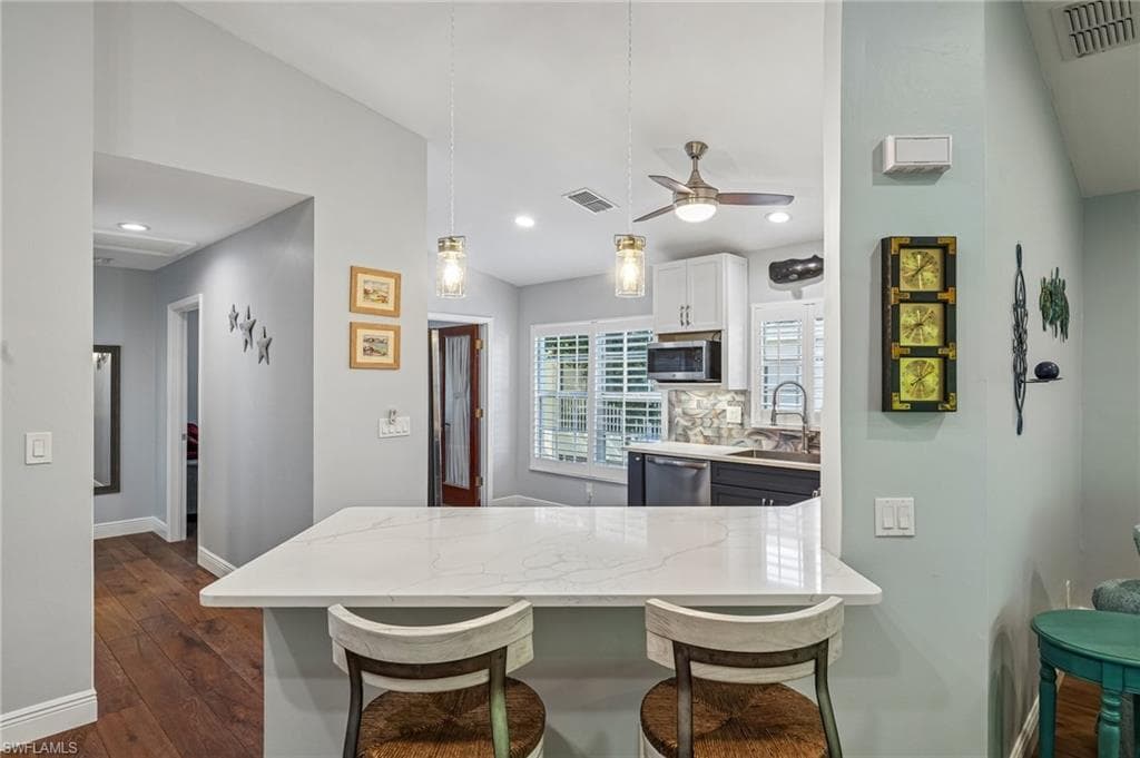 3710 Fieldstone BLVD 504-7