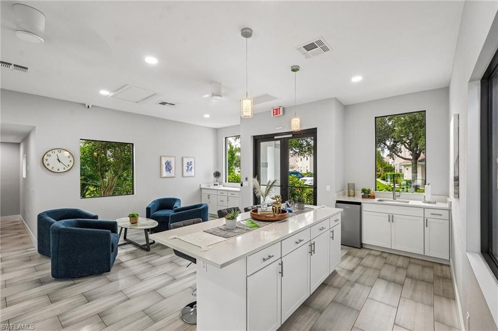 3710 Fieldstone BLVD 504-50