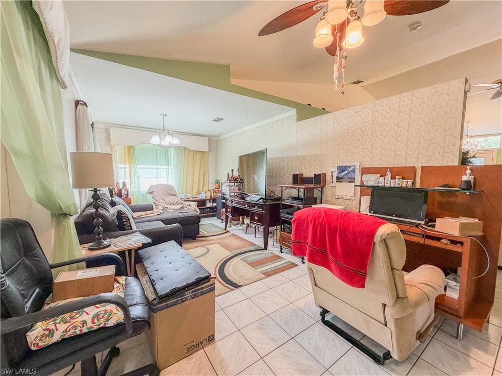 4000 Outer DR-12