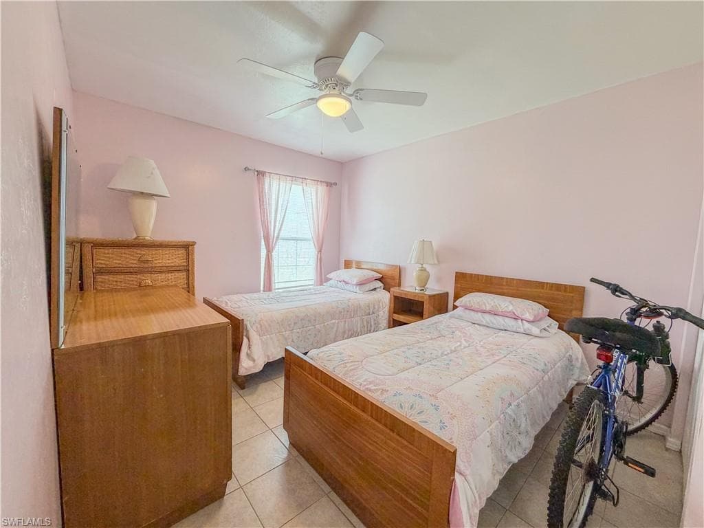 4000 Outer DR-20