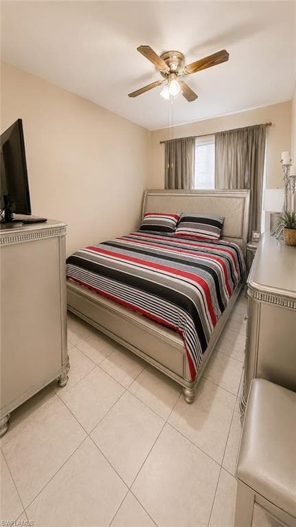 4000 Outer DR-33