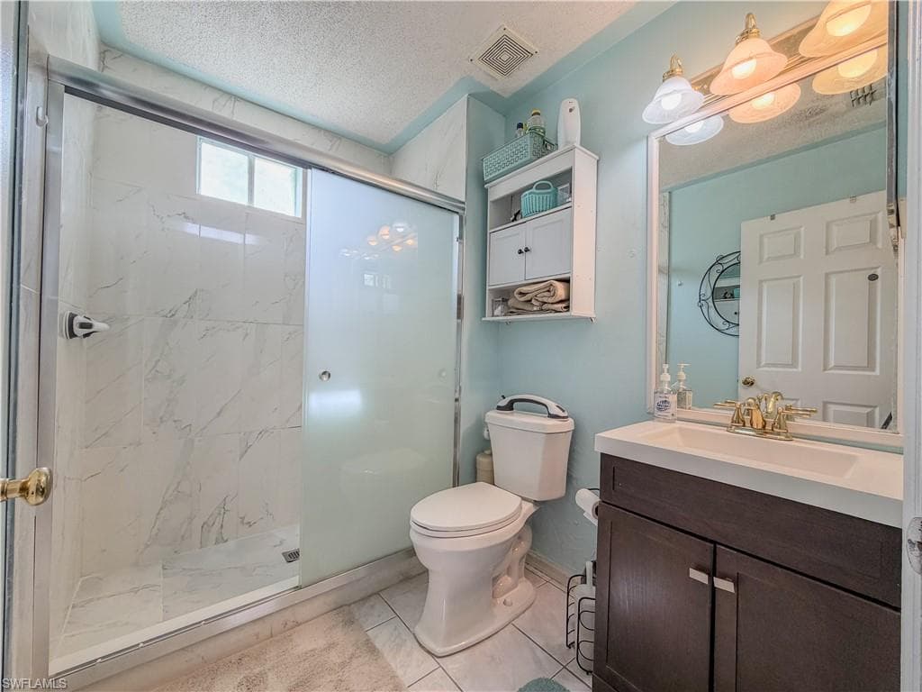 4000 Outer DR-21