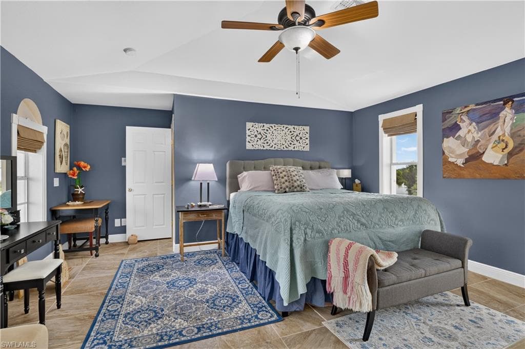 4139 9th AVE-24