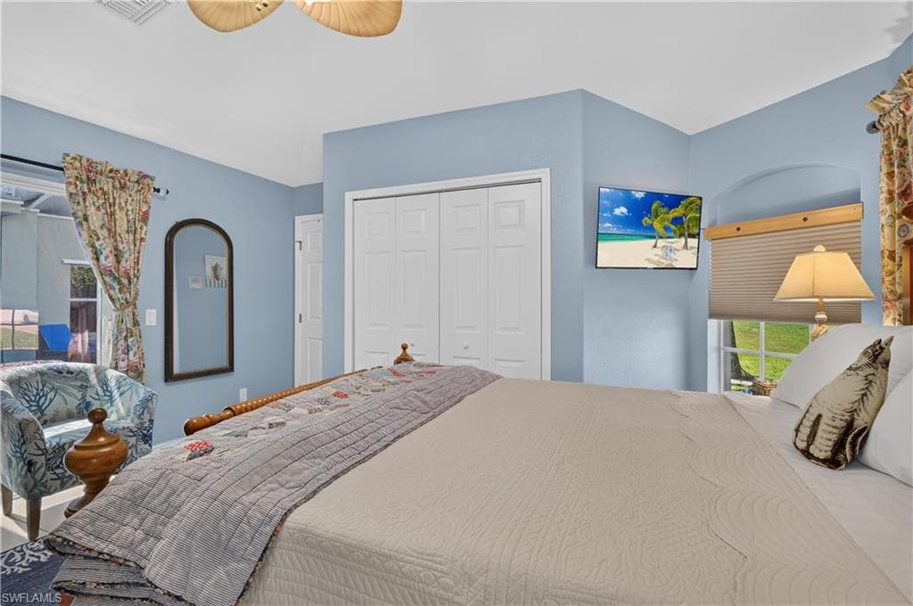 4139 9th AVE-38